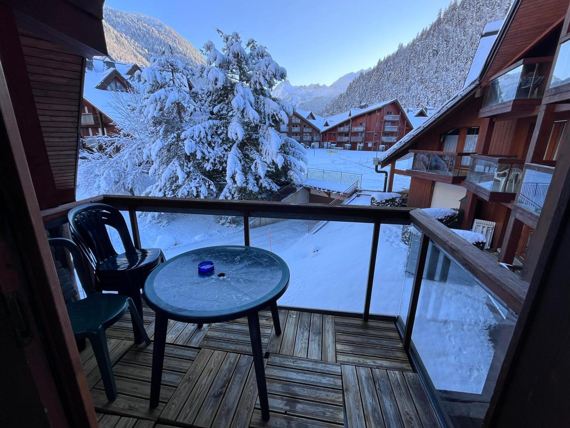 Aux Pieds Des Pistes En Plein Soleil Apartamento Les Contamines-Montjoie Exterior foto